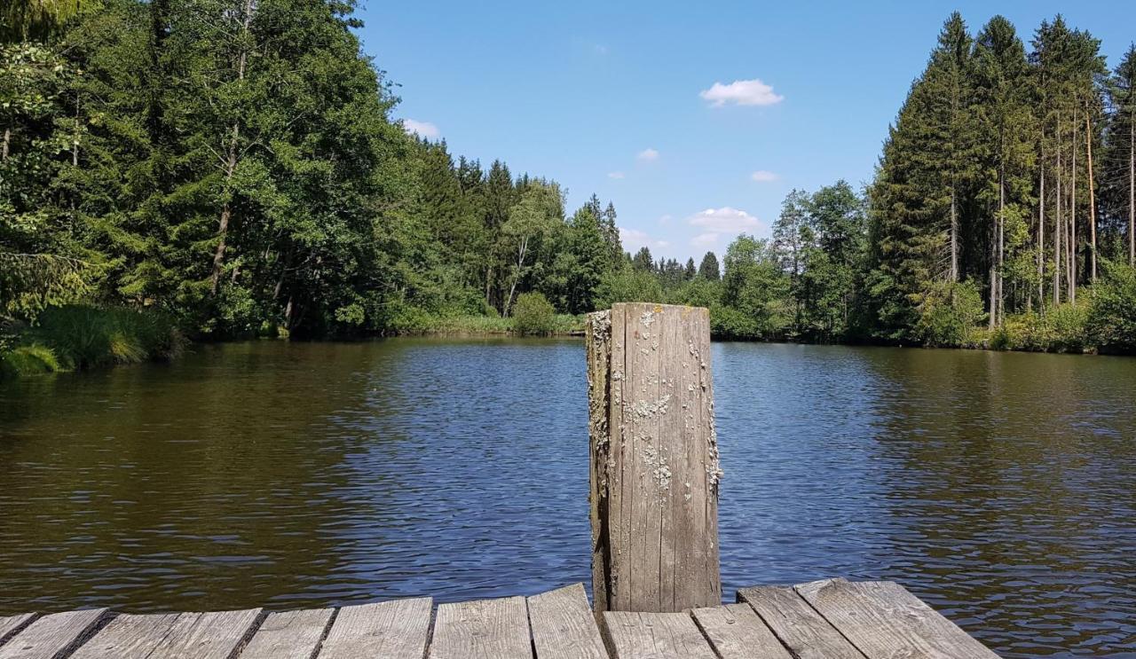 Marktleugast Ferienwohnungen Marienweiher מראה חיצוני תמונה